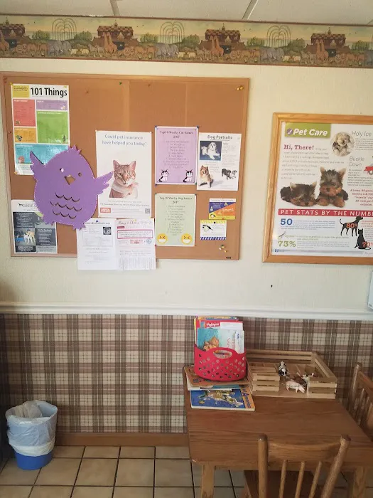 Crossroads Animal Hospital 7