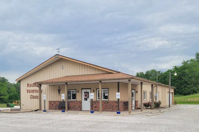 Macoupin Veterinary Services 7