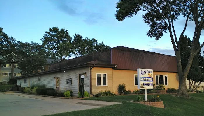 Linn Animal Hospital North 12