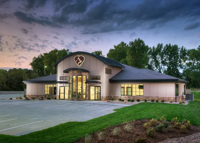 Frey Pet Hospital 4