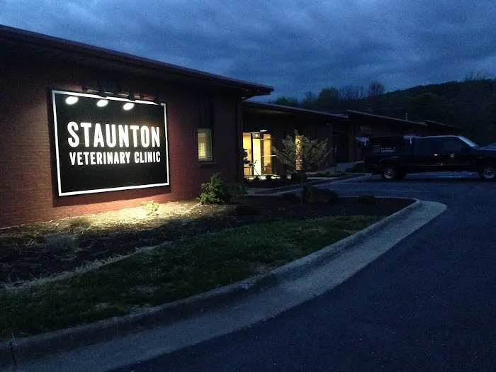 Staunton Veterinary Clinic 1