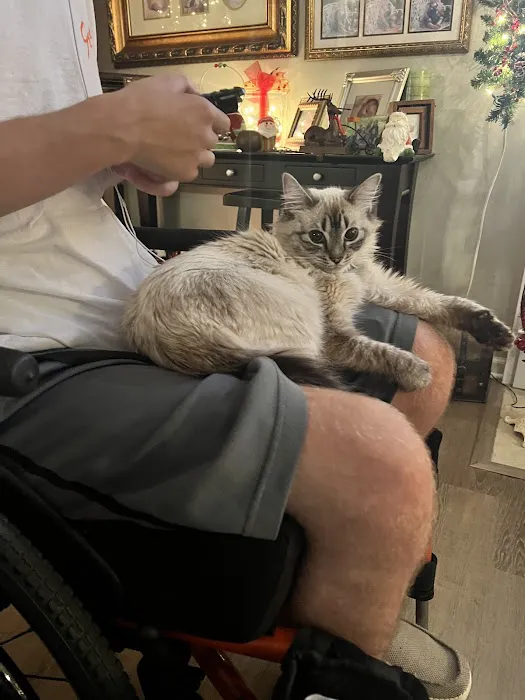 Family Pet Hospital: Burchett Leslie B DVM 2