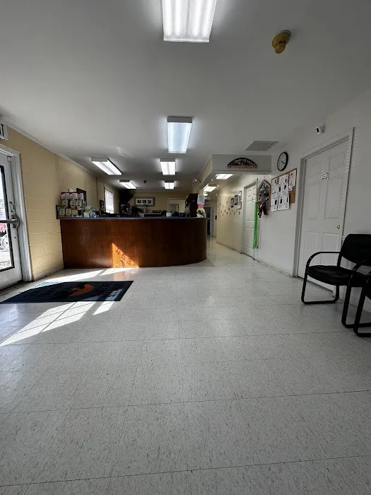 White Bluff Animal Clinic 5