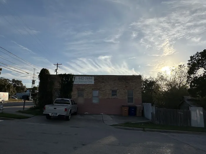 South Congress Veterinary 6
