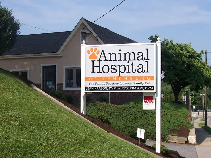 Animal Hospital of Lynchburg 12