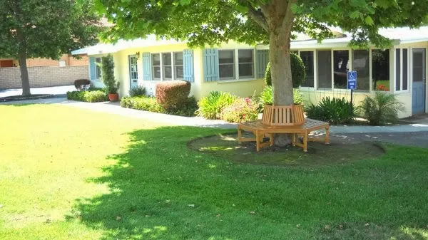 Riverside Cat Hospital 12