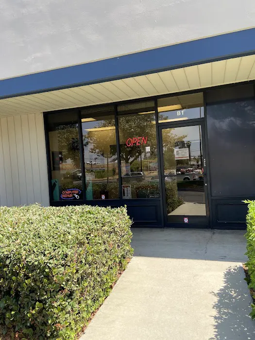 Animal Hospital of Riverside 4