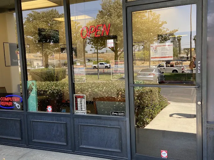 Animal Hospital of Riverside 3
