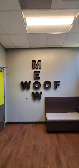 Oak Heart Veterinary Hospital at Person Street 12