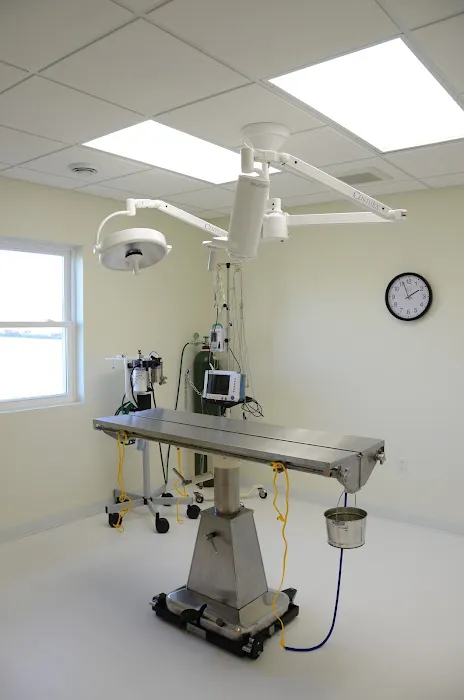Vinton-Urbana Veterinary Hospital 12