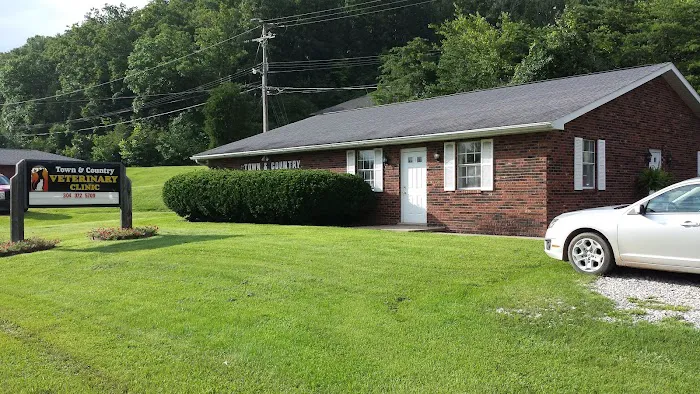 Town & Country Veterinary Clinic 12