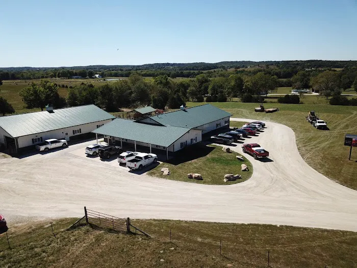 Fair Grove Veterinary Service 12