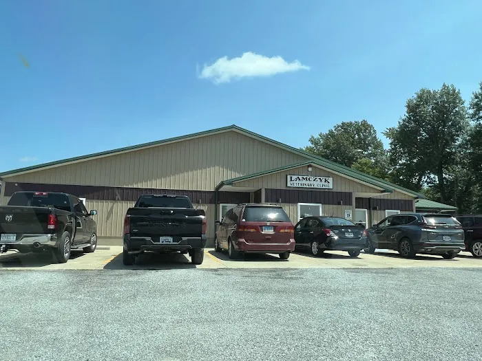 Lamczyk Veterinary Clinic LLC 4