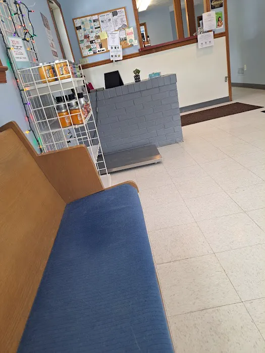 Town and Country Animal Hospital 12