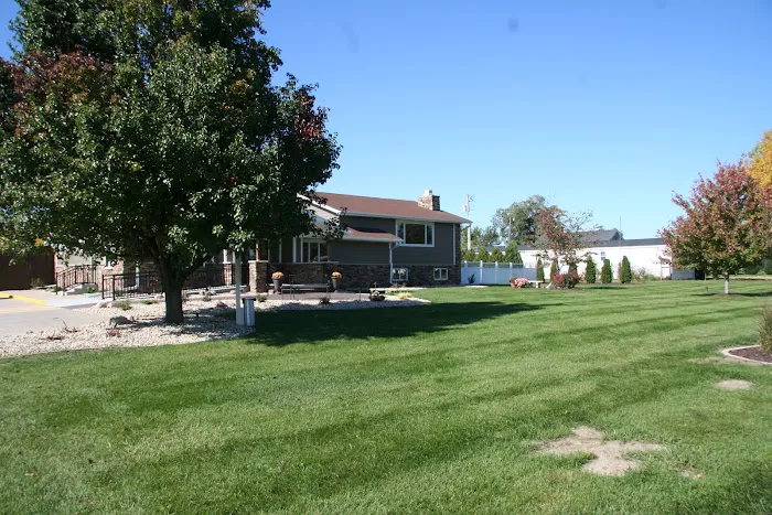 Summer Street Animal Clinic 12