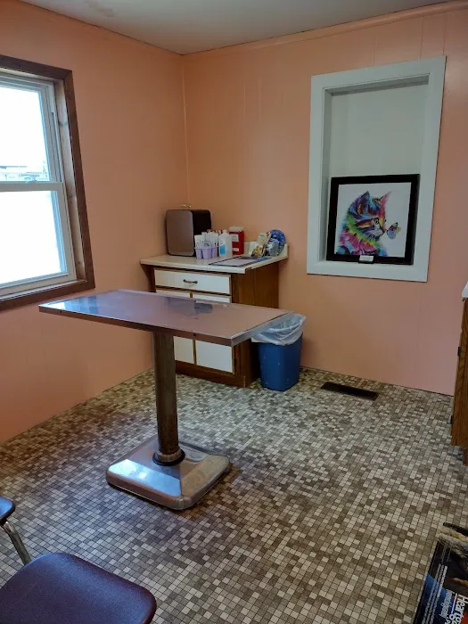 Healthy Paws Veterinary Care 12