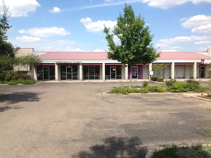 Windsor Park Veterinary Clinic 12