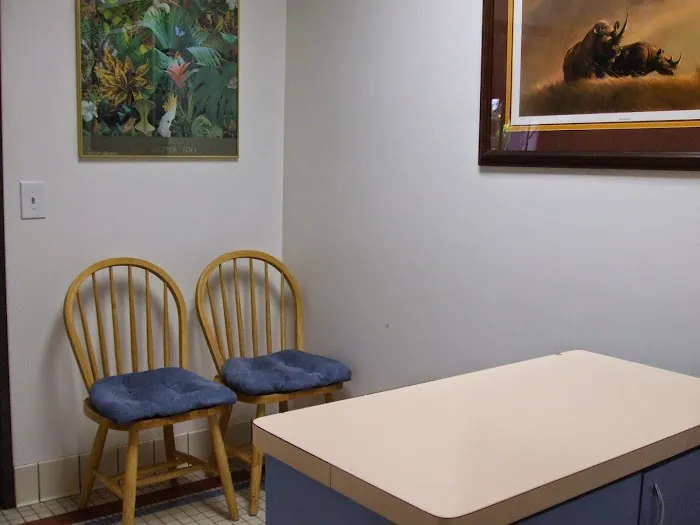 Corona Community Veterinary Hospital 12