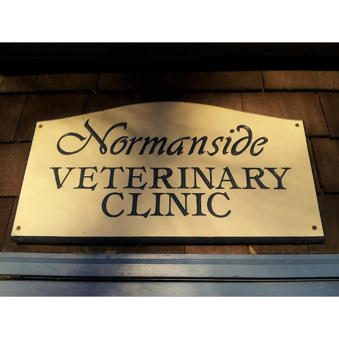 Normanside Veterinary Clinic 12