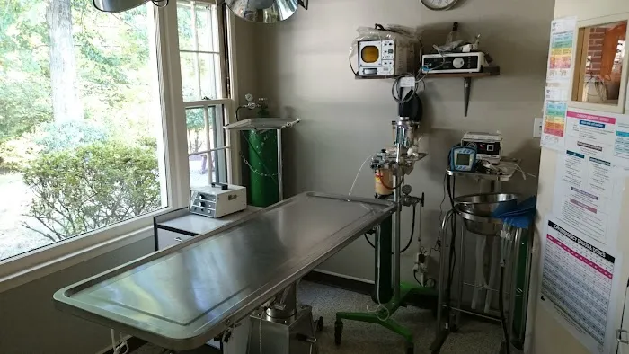 Farmington Animal Hospital 12