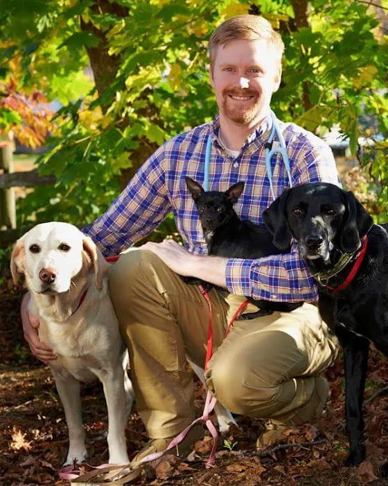 Farmington Animal Hospital 12