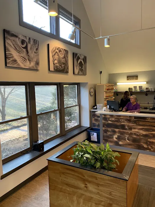 Powder Ridge Veterinary Hospital 12