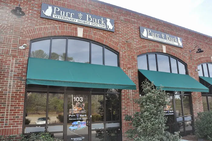 Purr & Bark VeterinaryHospital and Moblie Doctor 12