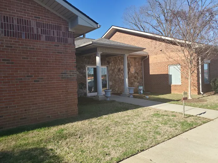 Spring Forest Animal Hospital 12