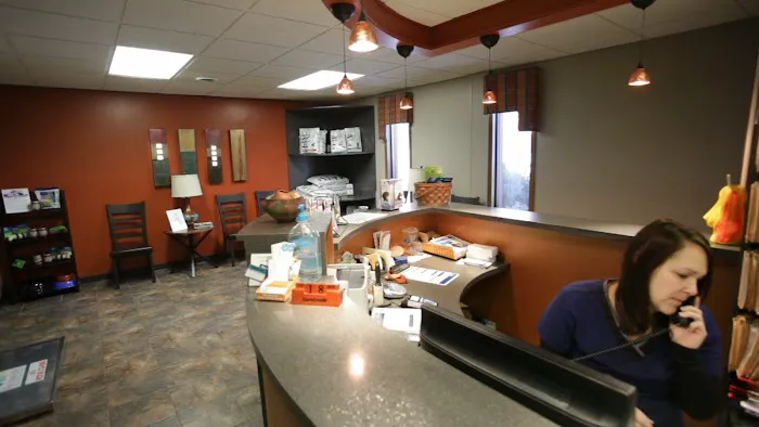 Avenue of the Saints Animal Hospital 1