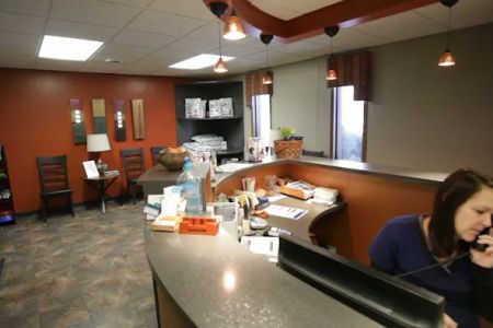 Avenue of the Saints Animal Hospital