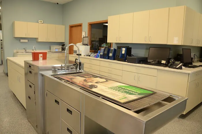 Advanced Pet Care Clinic 12