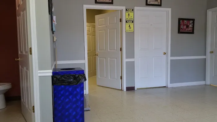 Ripley Paws Veterinary Clinic 8