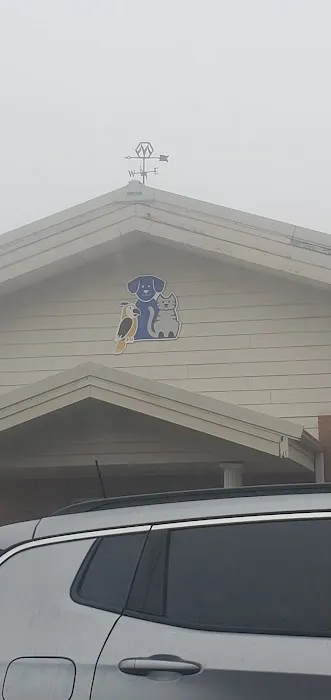 Hill-Crest Veterinary Hospital 12