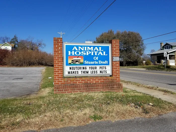 Animal Hospital of Stuarts Draft 12
