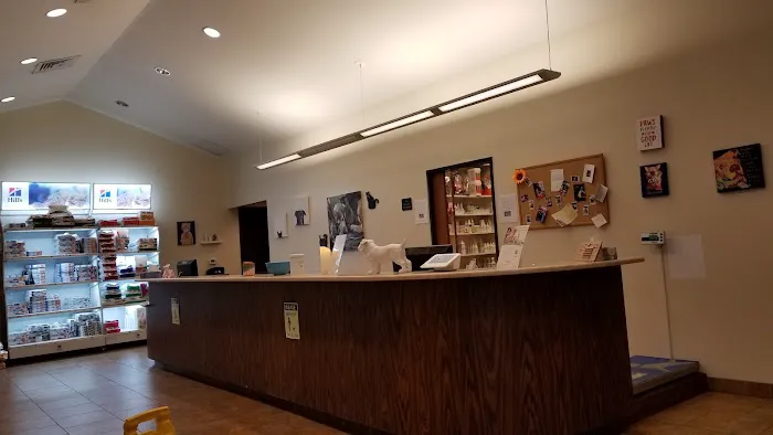 FM 685 Animal Hospital 2