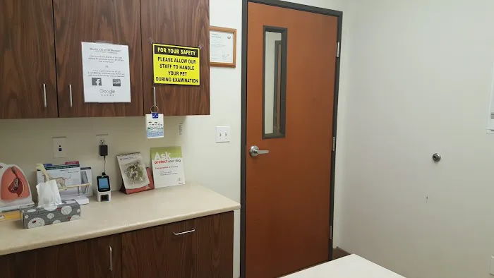 FM 685 Animal Hospital 6