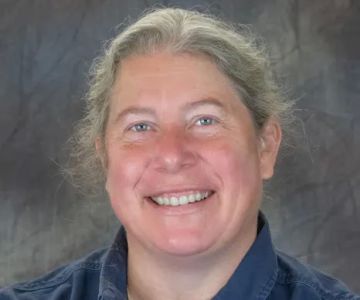 Del Oeste Equine Hospital LLC - Kathy Connell, DVM