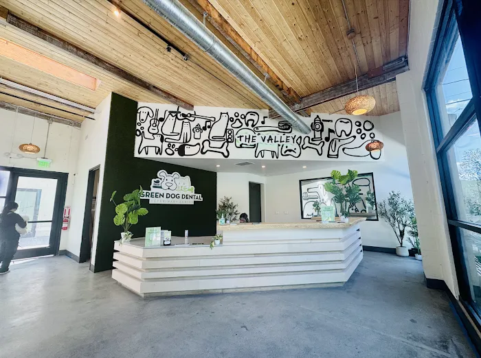 Green Dog Dental and Veterinary Center 12