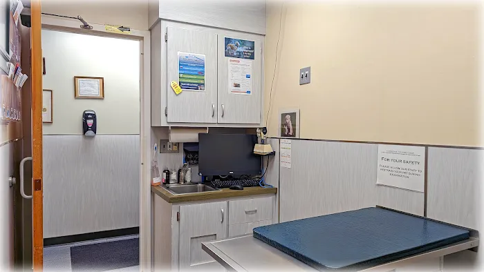Connecticut Veterinary Center 12
