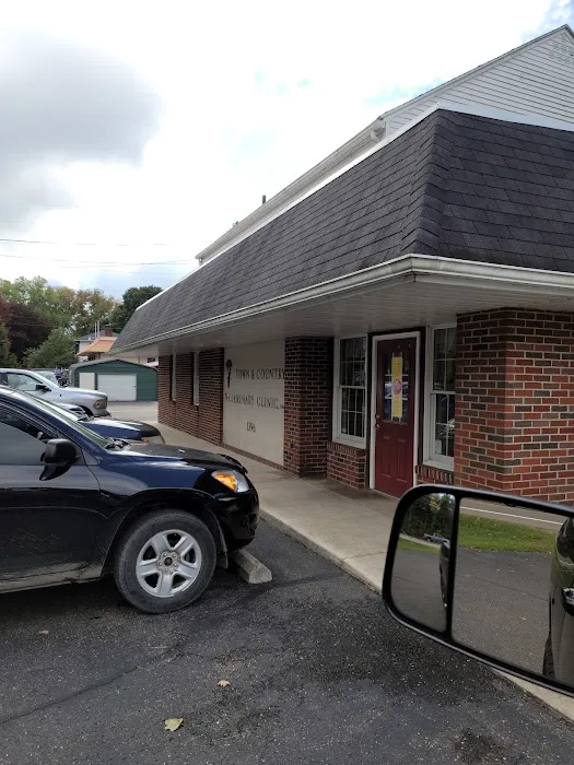 Town & Country Veterinary Clinic 3