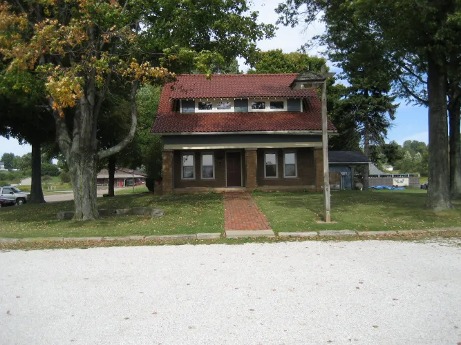 Town & Country Veterinary Clinic: Yosick Drew DVM 3