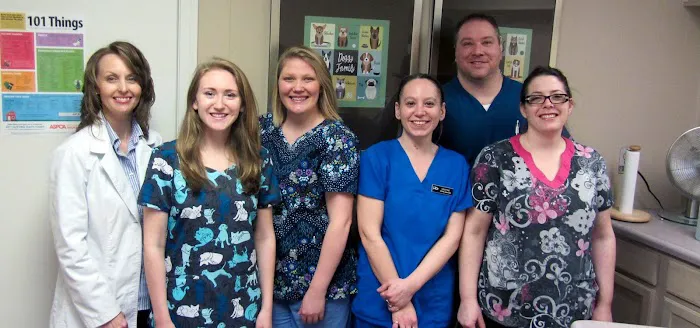 Lake Cable Animal Hospital 12