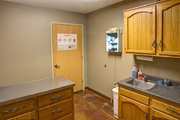 James River Animal Hospital 9