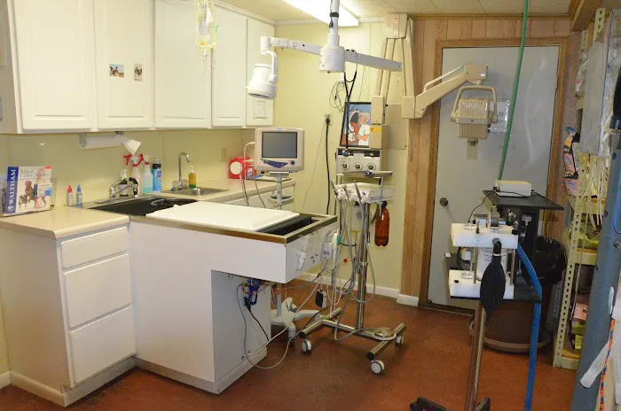 Krichel Animal Hospital Inc. 12