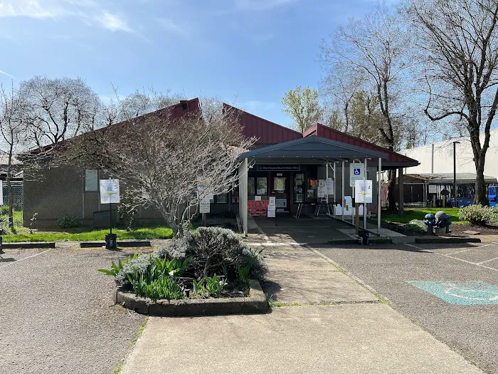 Spay & Neuter Clinic 9