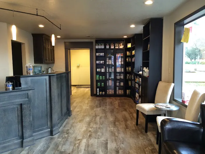 West Eugene Animal Hospital 1