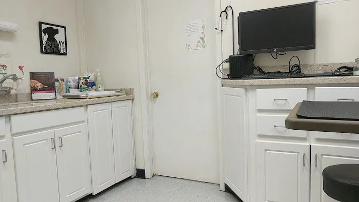 Pet Medical Center- Sunland 2