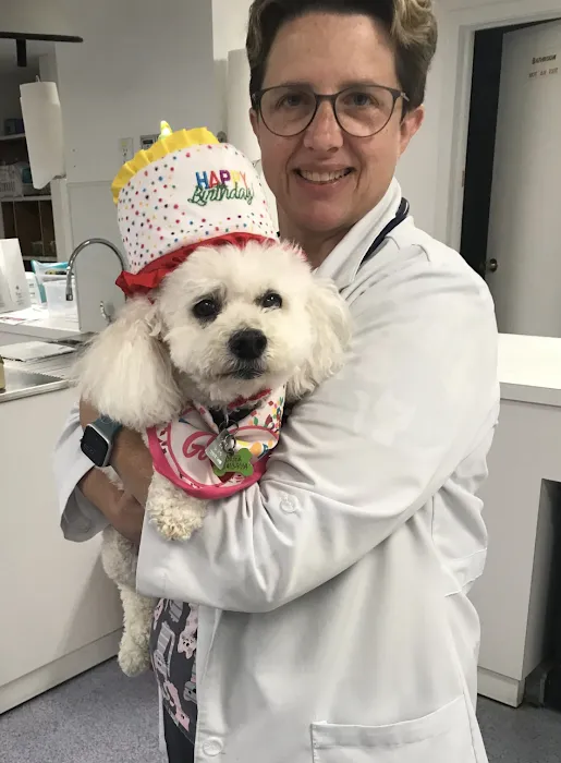 Guilford Veterinary Hospital 12