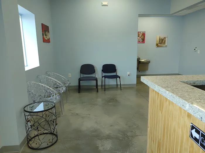Welcome Waggin' Animal Hospital 12