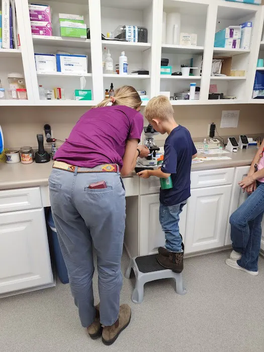 Grinnell Veterinary Clinic, LLP 8